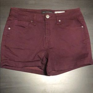 Maroon midi shorts